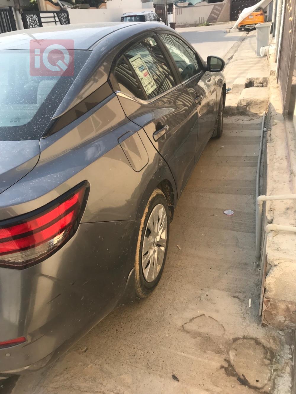 نيسان سنترا